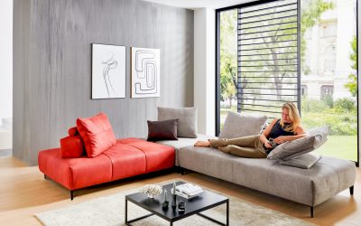 Rückenteile beim Modulsofa können flexibel aufgestellt werden.